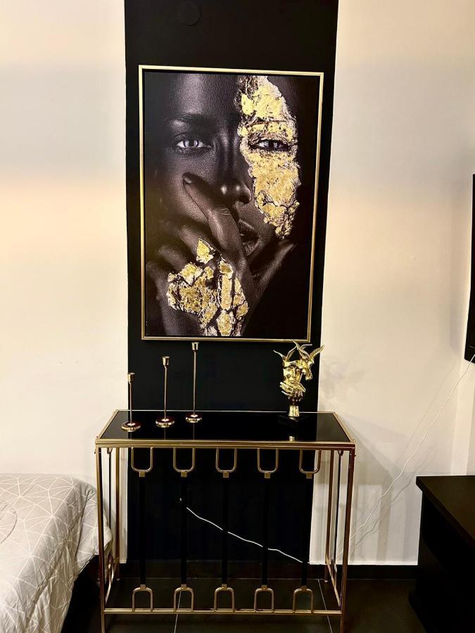 Fifty Shades Of Black Apartment Volos